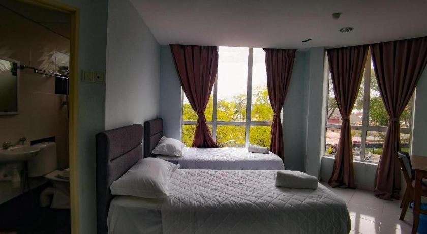 Hotel Darulaman אלור סטאר מראה חיצוני תמונה